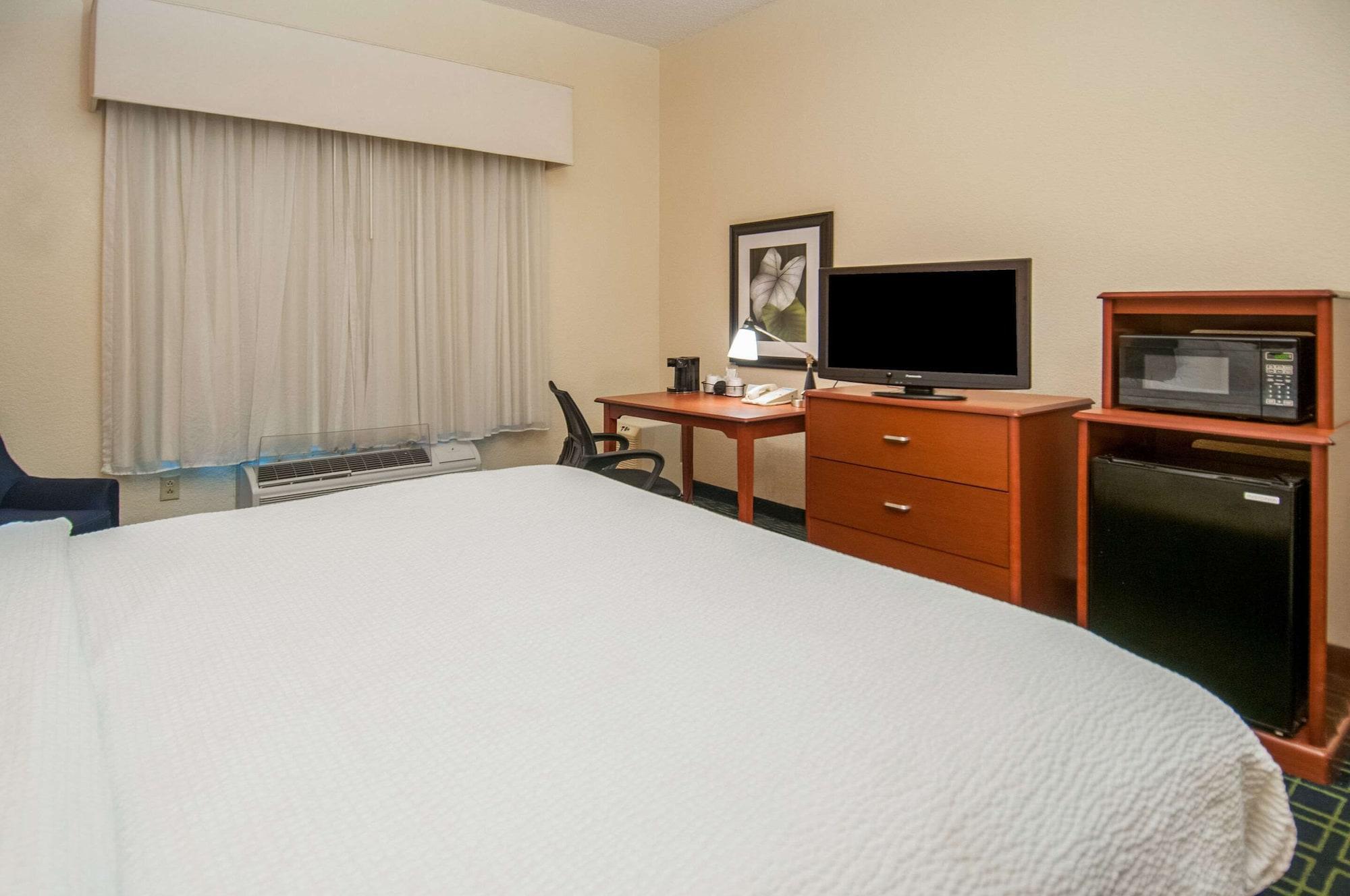 Quality Inn & Suites Jackson Exterior photo